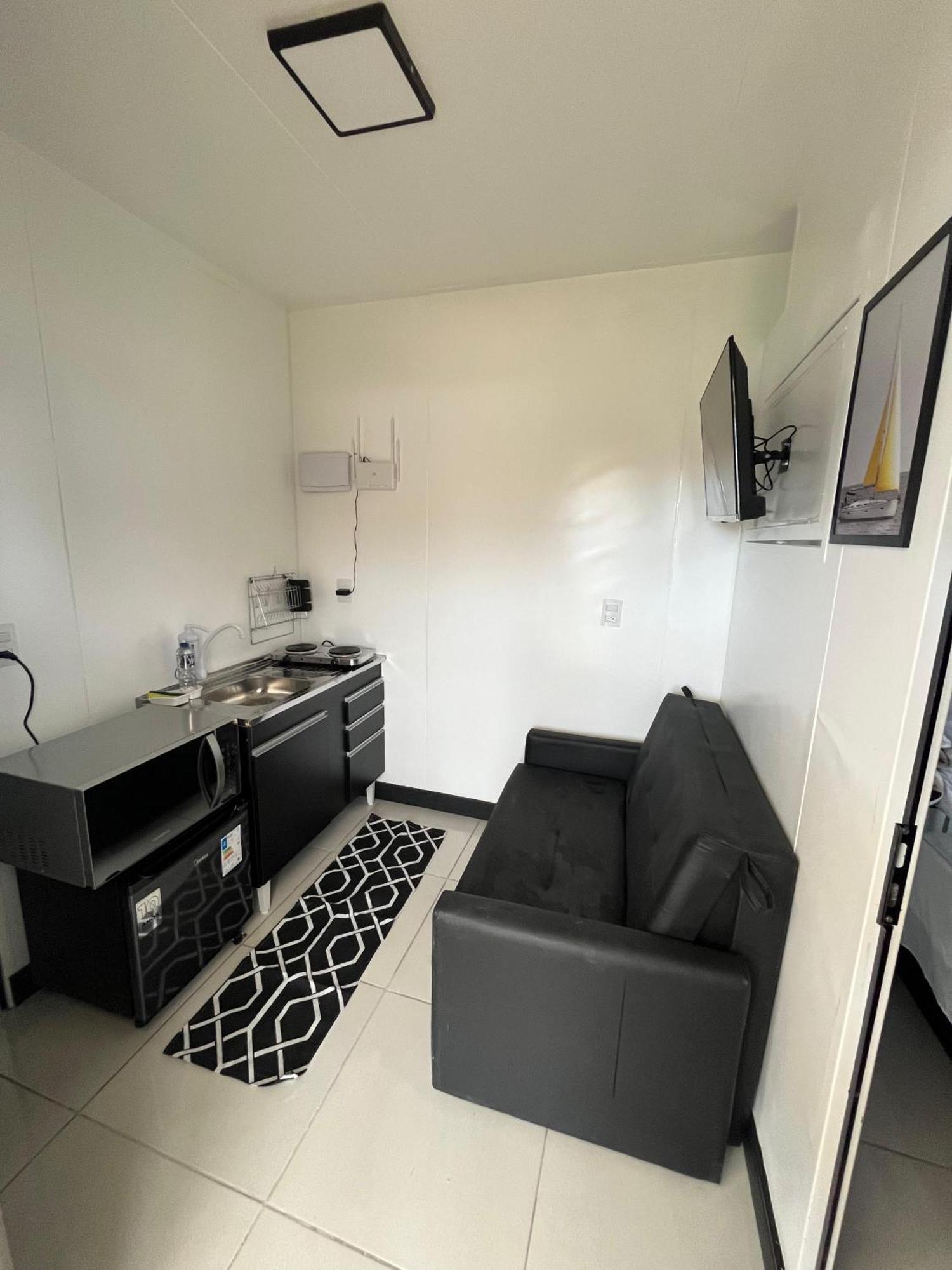 Apartamento Casa Container Com Piscina E Mini Quadra De Tenis No Campeche Florianopolis